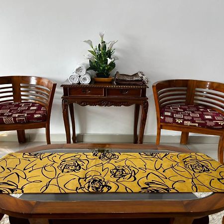 Ilsham Guest House @ Seroja Hills Bbst Sepang Extérieur photo